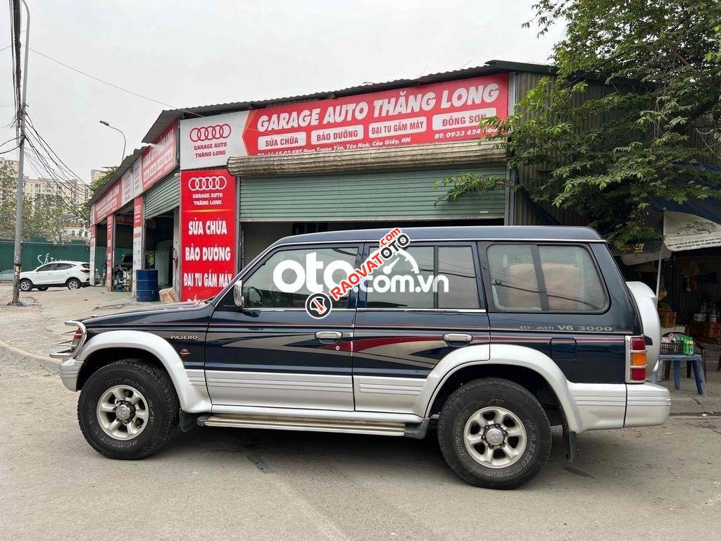 Mitsubishi Pajero cần bán-3