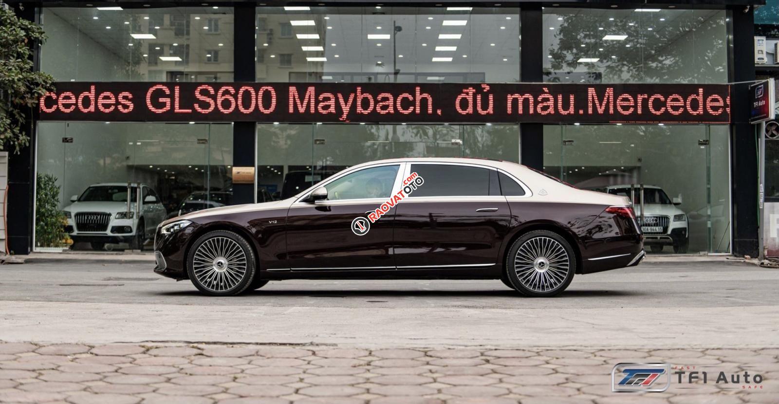 Mercedes_Benz_S680_Maybach_SX_2022_New100%.-4