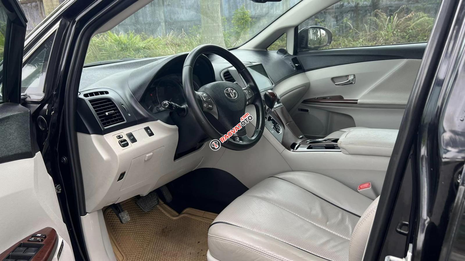 Toyota Venza 2009 số tự động-8