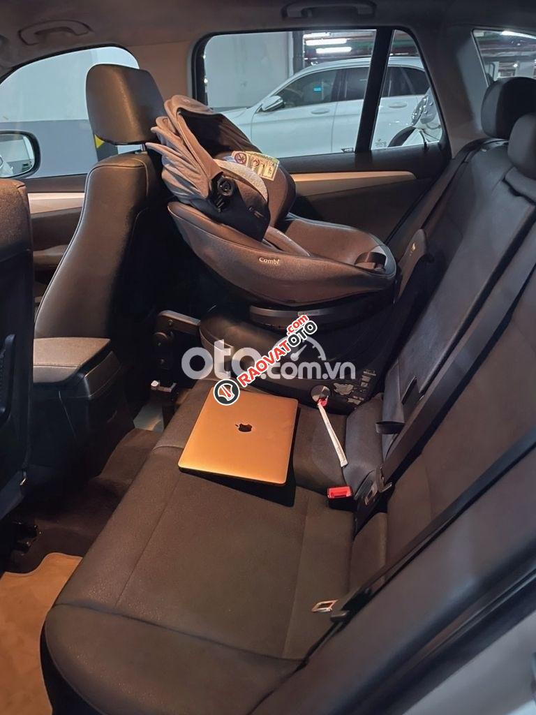 Xe nhà cần bán BMW X1 Sx 2011-odo: 85.000-2