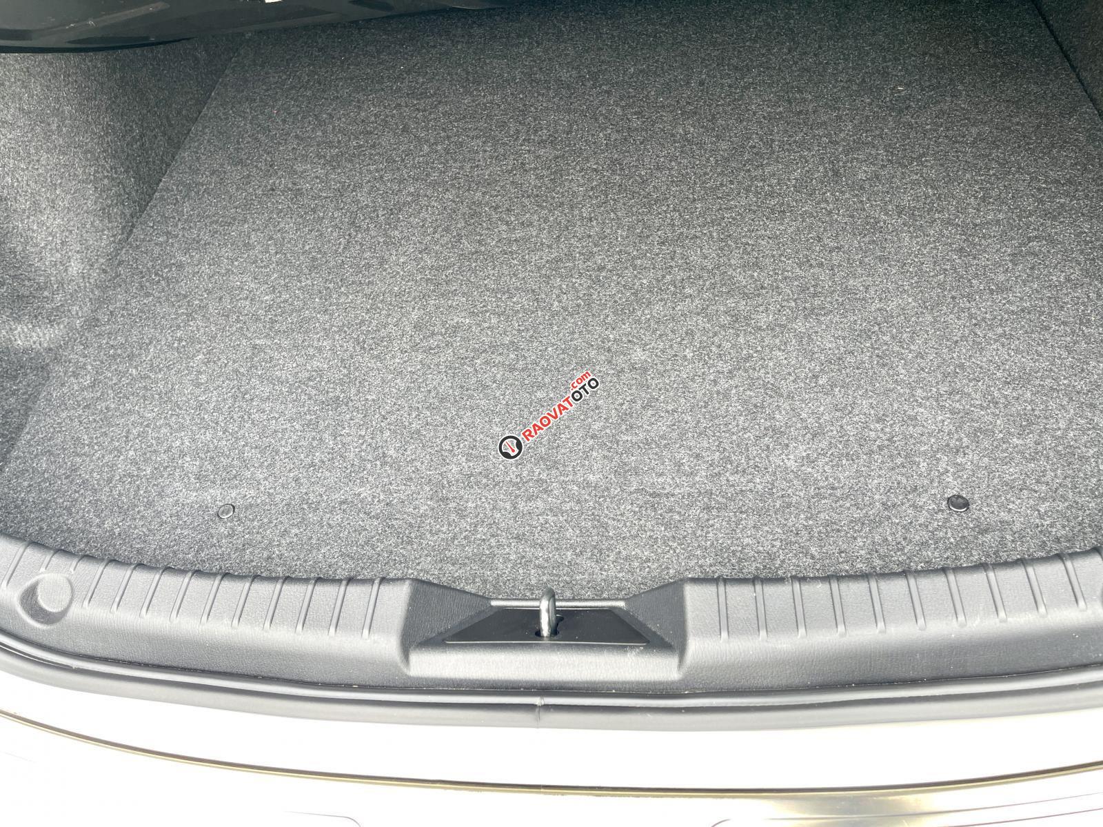 Bán xe bảo hiểm thân vỏ còn dài-20