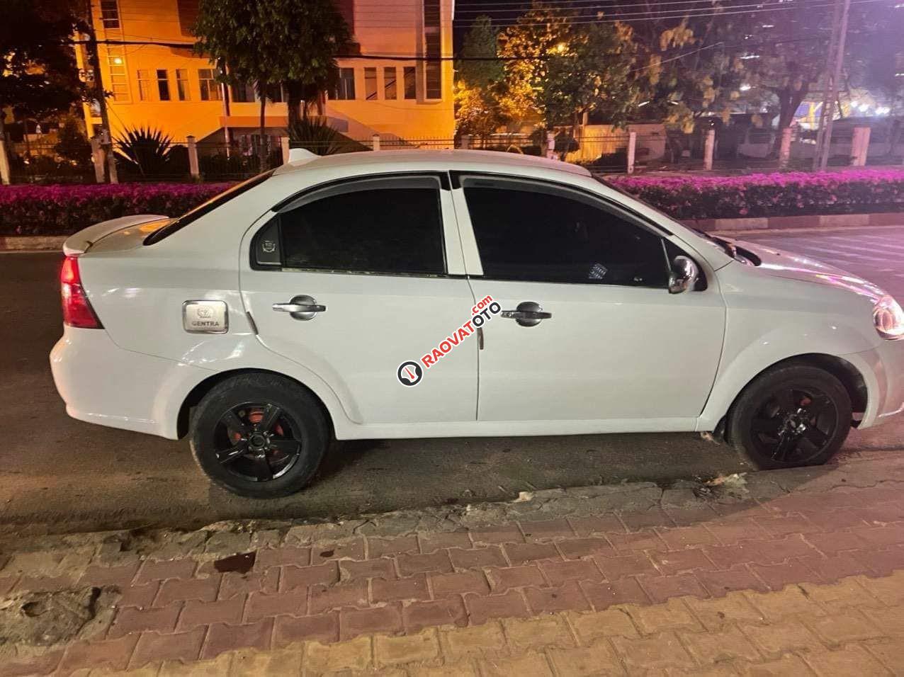 Daewoo Gentra 2009-2