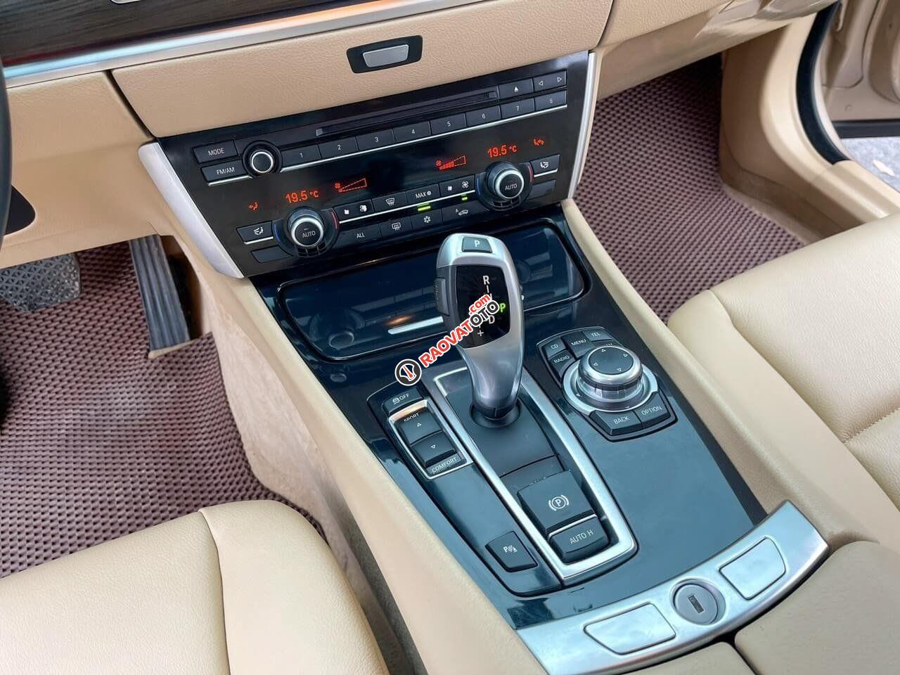 Màu vàng cát-13