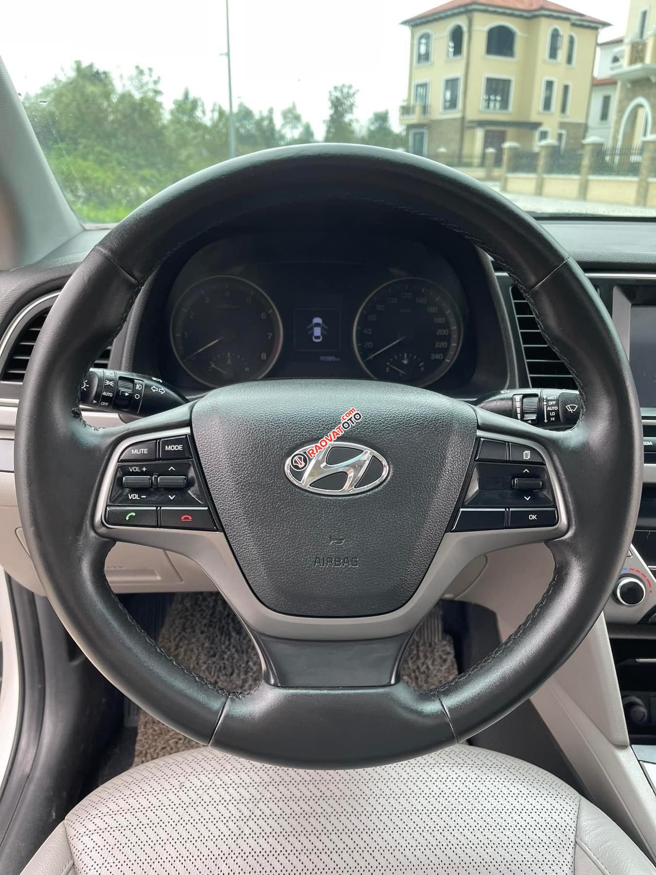 Hỗ trợ trả góp 70%, xe đẹp, giá tốt giao ngay-6