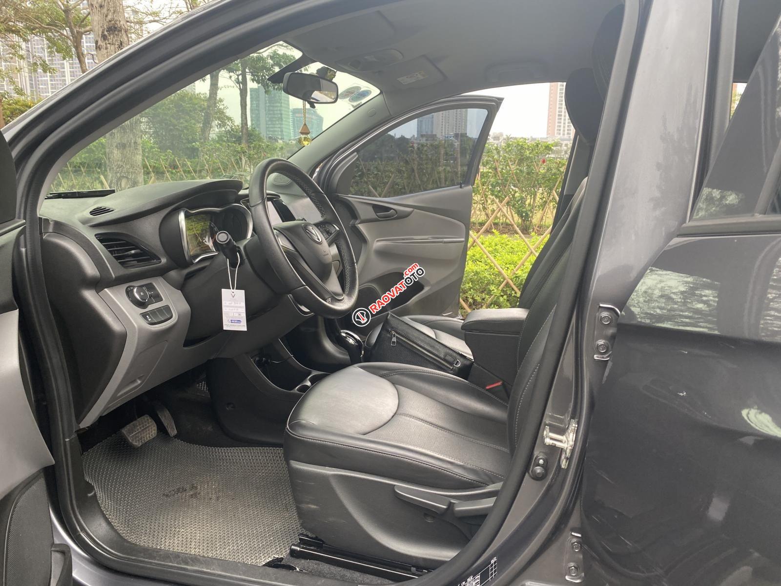 Xe 5 chỗ giá rẻ, biển Hà Nội, đã trang bị nhiều đồ chơi-21