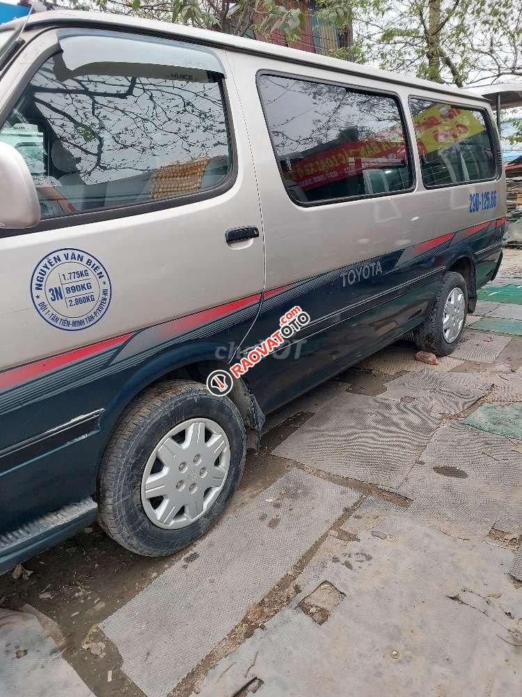 Toyota hiace tải van-2