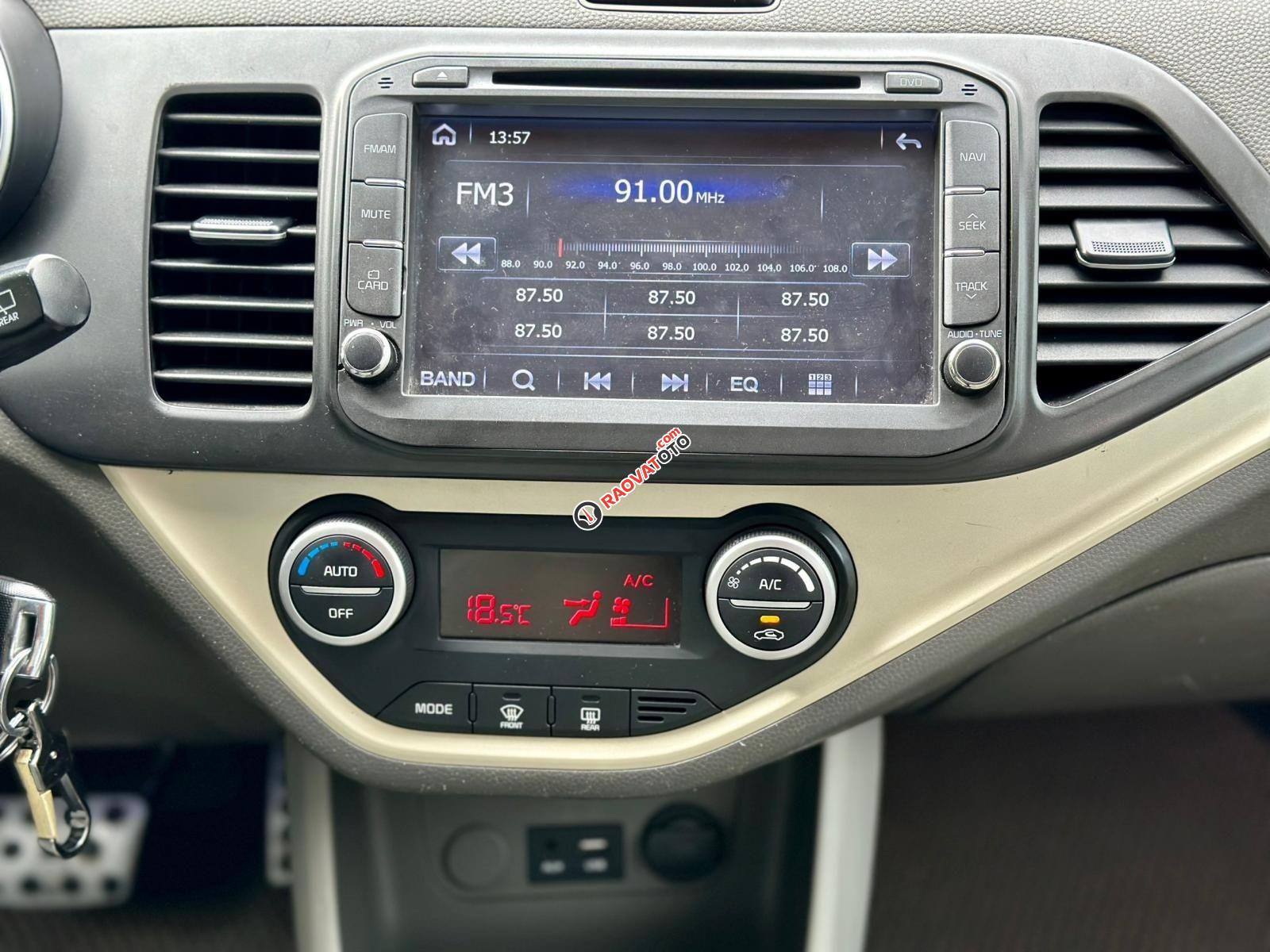 Xe nhập khẩu nguyên chiếc giá 315tr-6