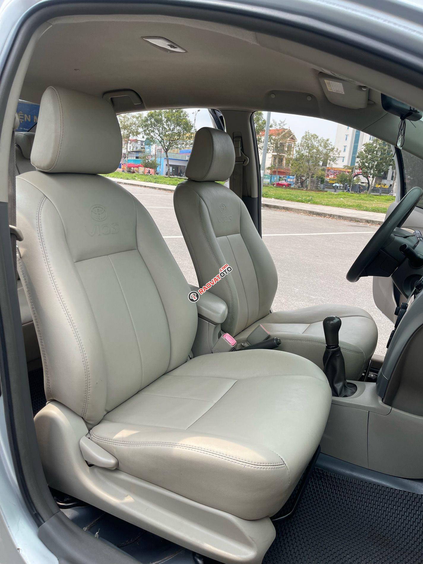 Xe nhập khẩu giá chỉ 250tr-10