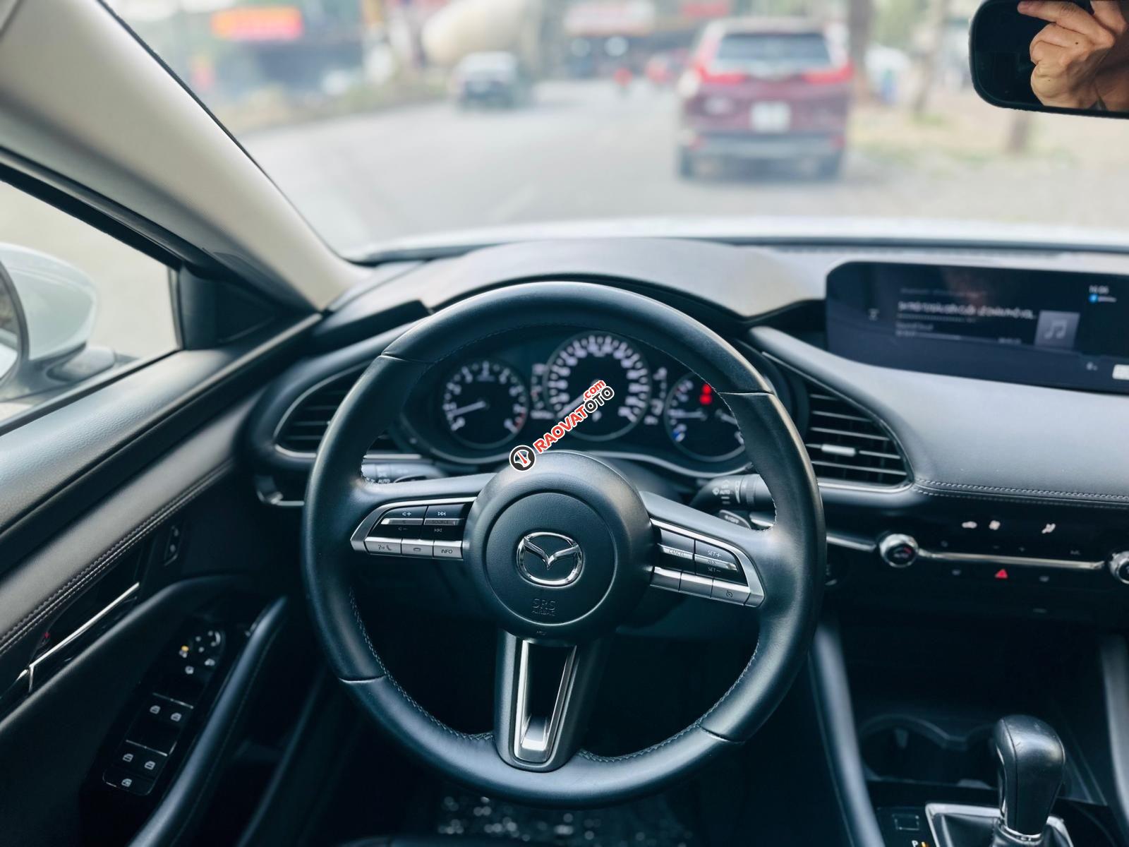 Cần bán xe đăng ký 2020 mới 95%, giá chỉ 575tr-9