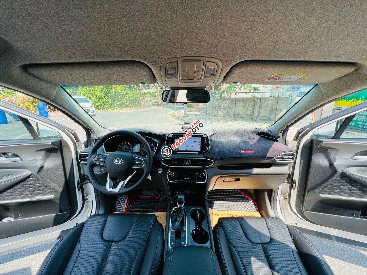 Màu trắng, giá chỉ 828 triệu-11