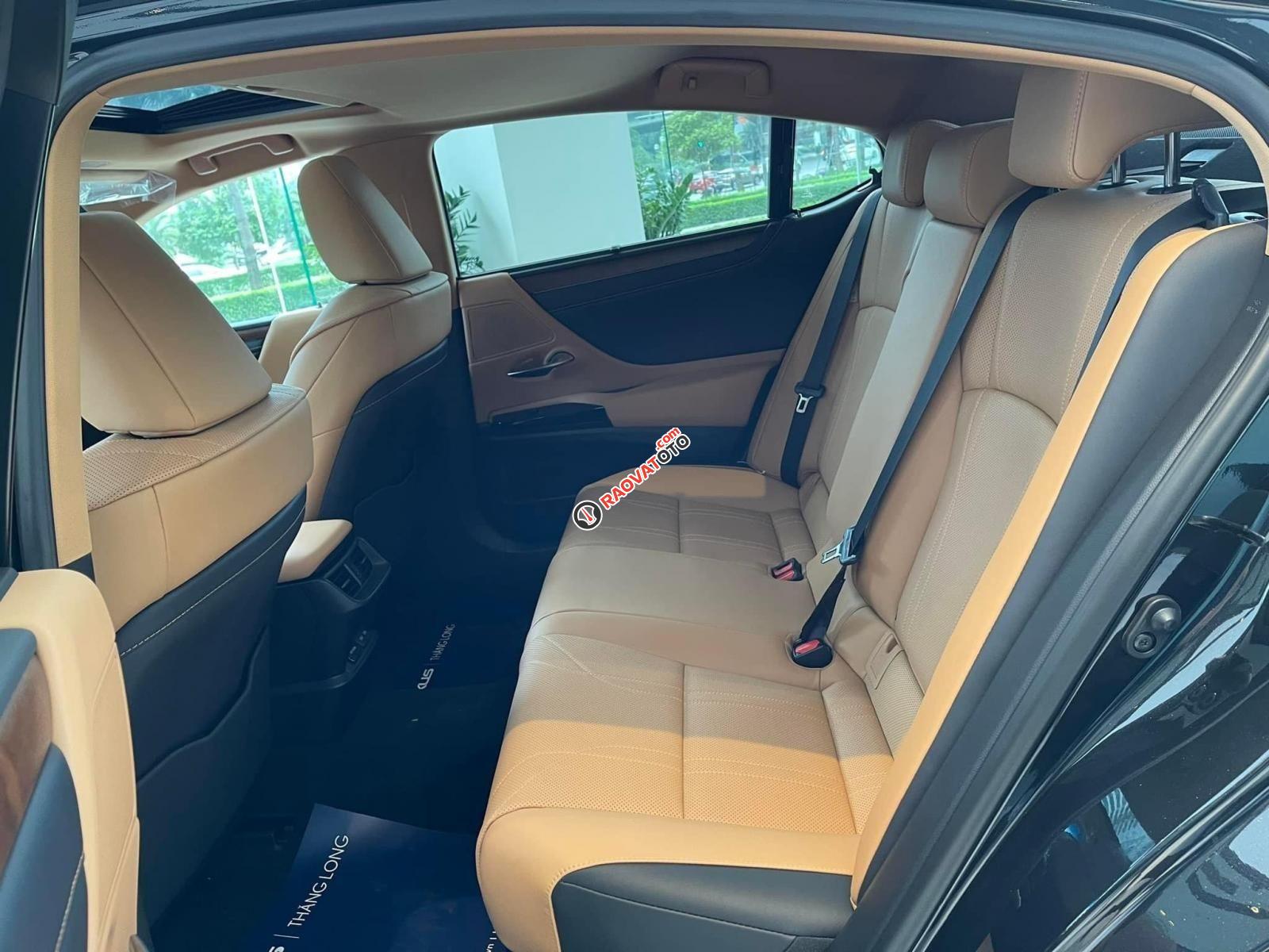 Sẵn xe giao ngay - Bảo dưỡng/bảo hành miễn phí trong 3 năm hoặc 60.000 km-16