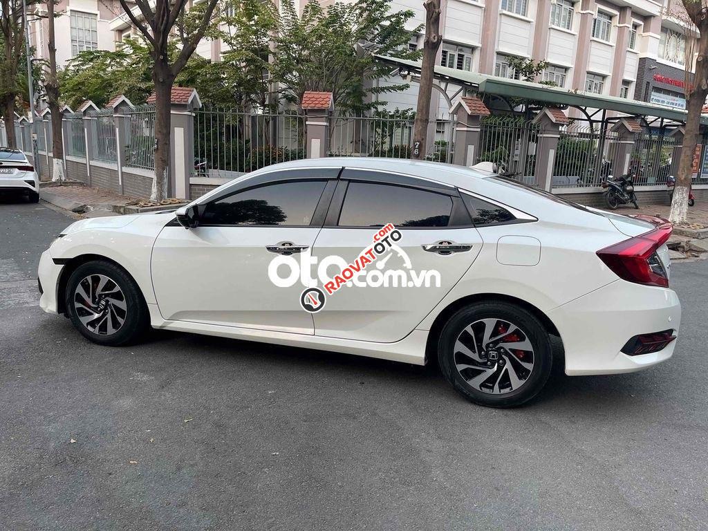 chinh chủ cần bán Civic 1.8 ! 2017 odo 34k !-5