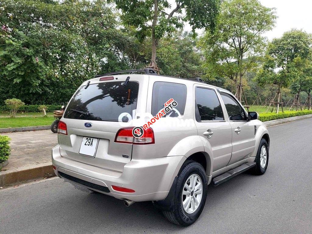 Bán ford escape 2.3AT model 2011 đẹp xuất sắc-8