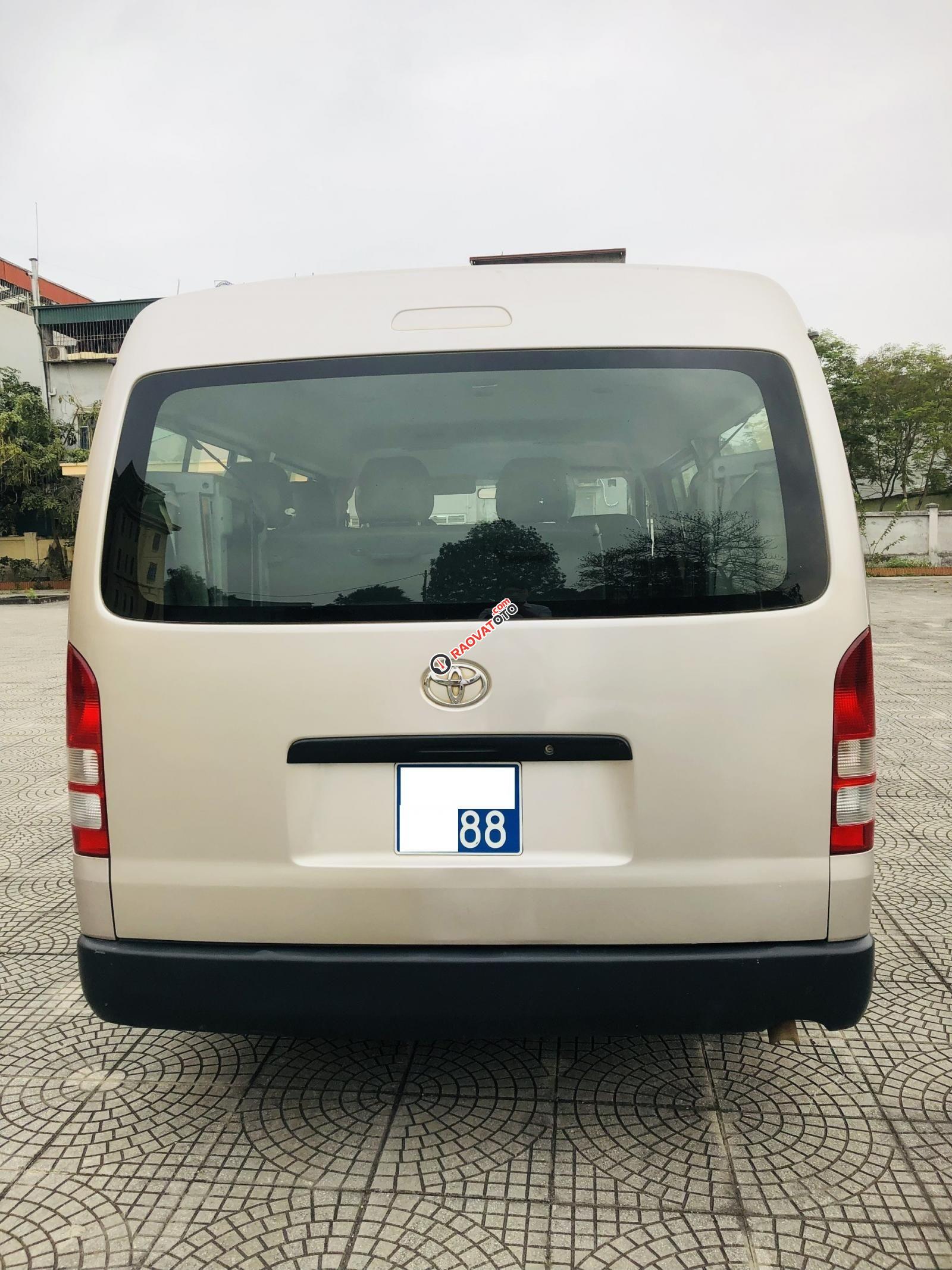 Cần bán xe 16 chỗ ngồi màu phấn hồng-3