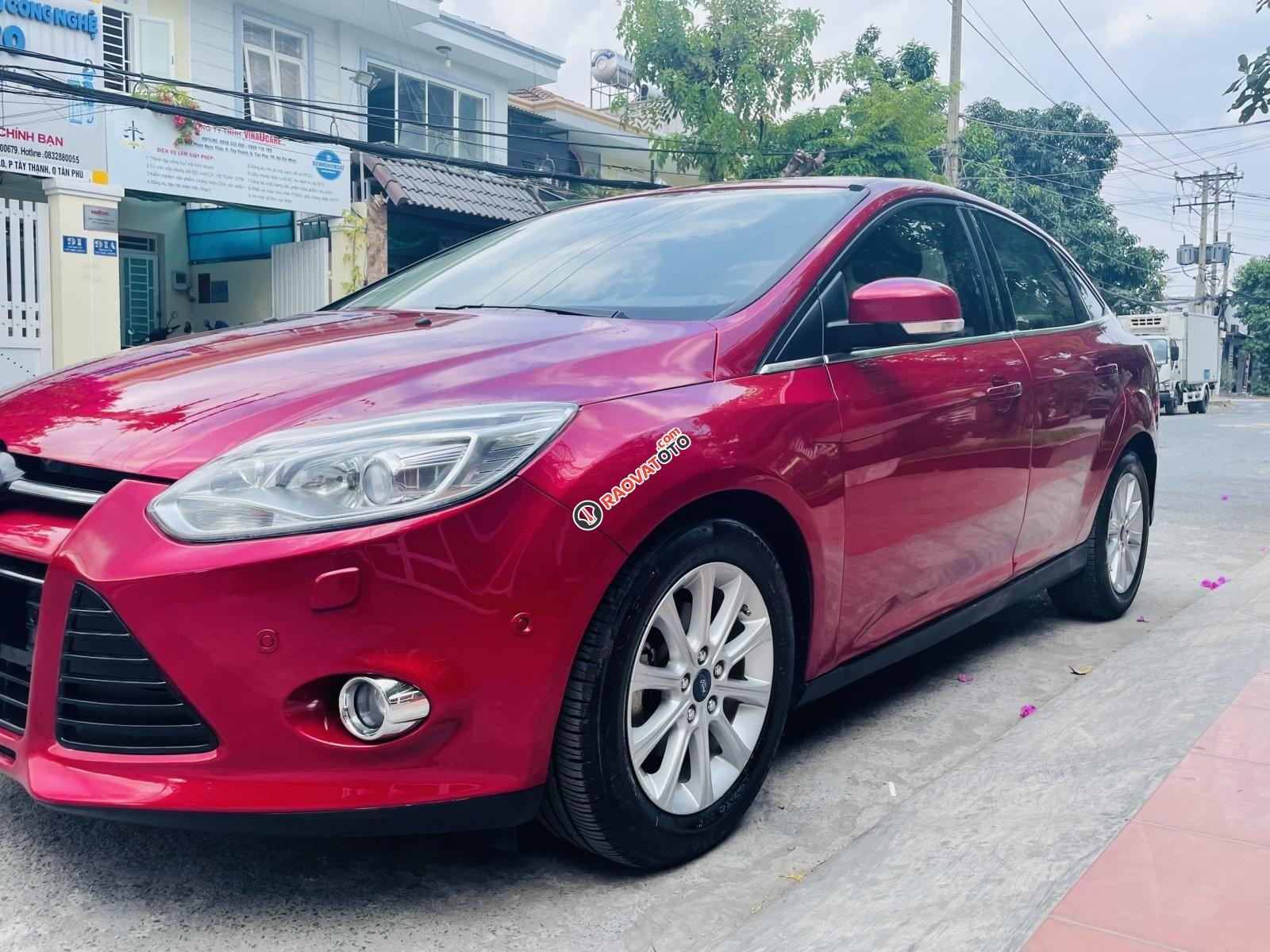 Màu đỏ, giá hữu nghị-7