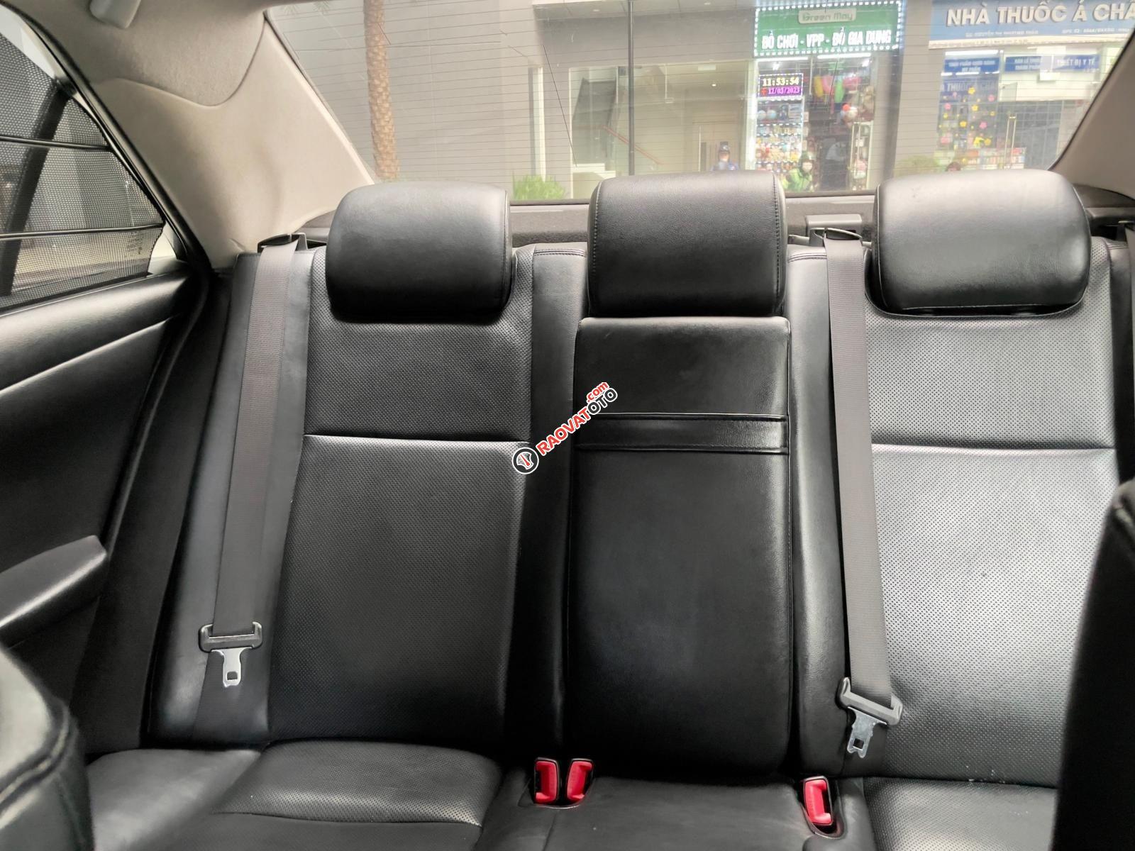 Cần bán gấp xe đăng ký 2012 xe gia đình giá chỉ 550tr-8