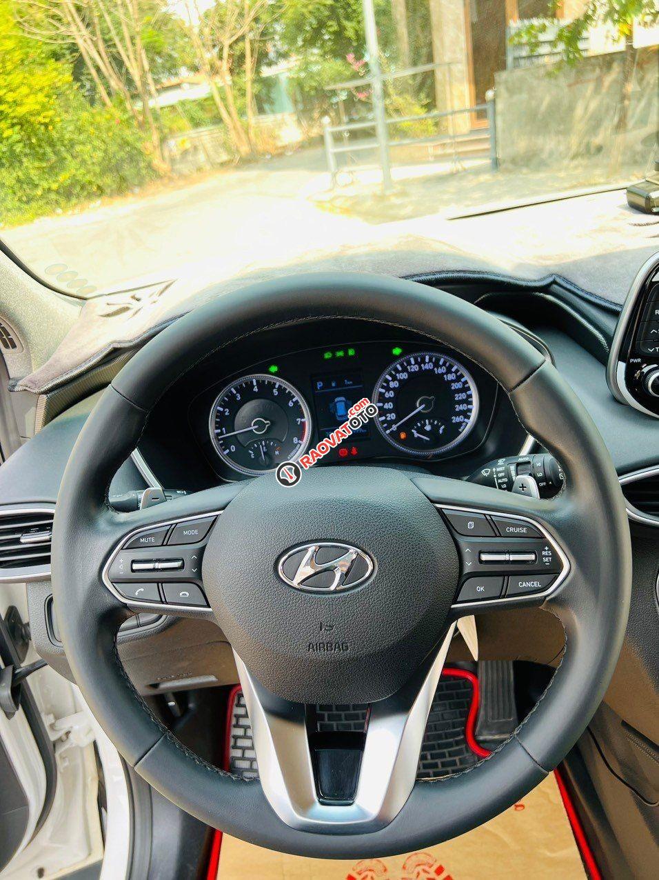 Màu trắng, giá chỉ 828 triệu-15