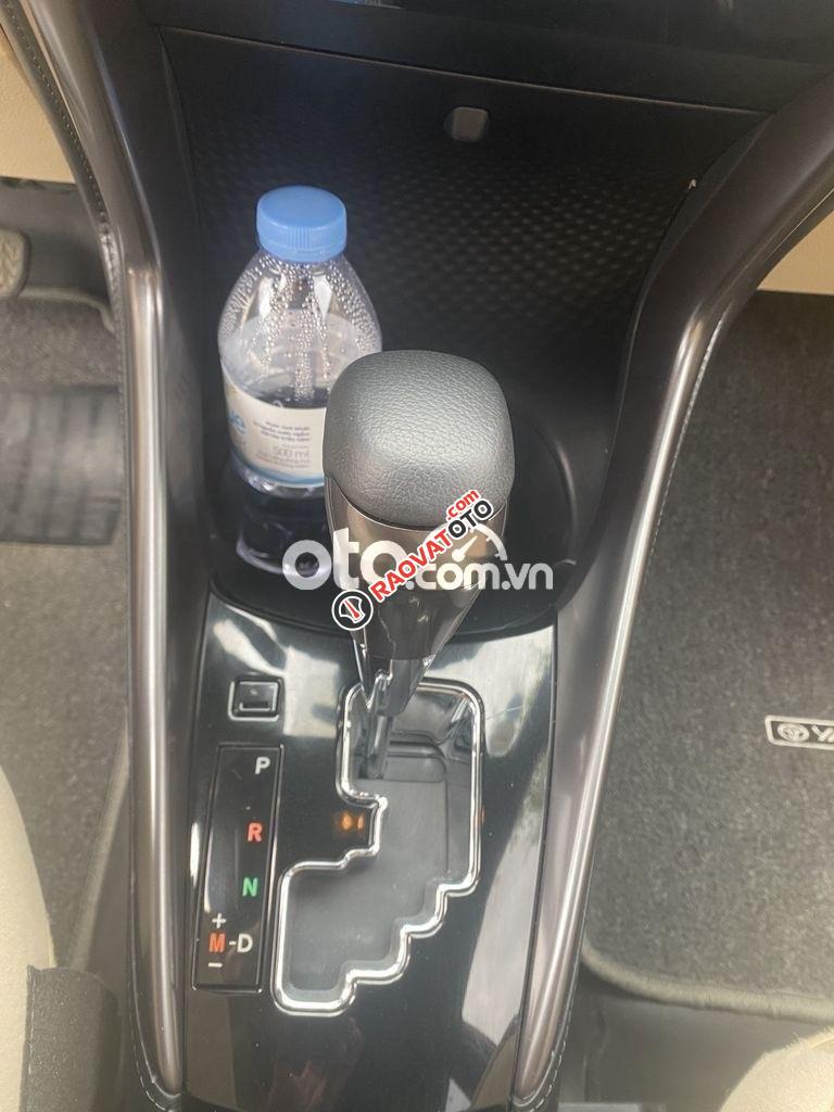 TOYOTA YARIS 2021 màu đỏ-6