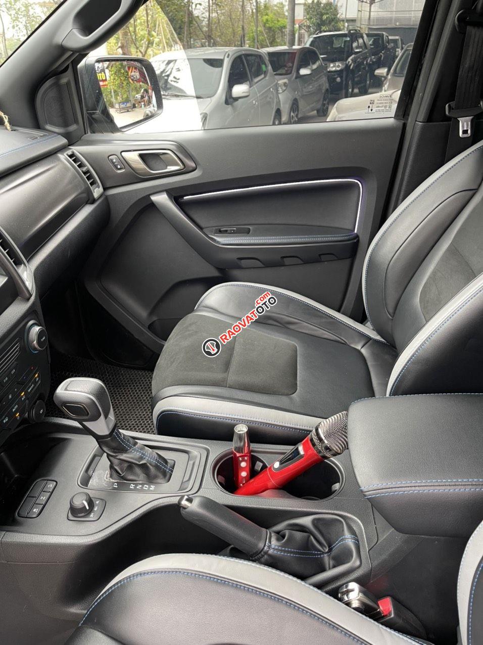 Màu đen, nhập khẩu nguyên chiếc-14