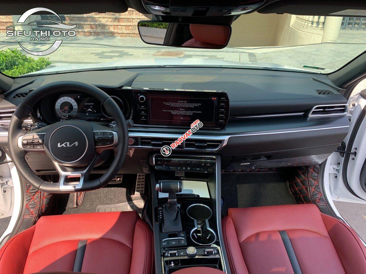 Hệ thống ghế ngồi hiện đại nhiều trang bị cao cấp, xe mới về-7