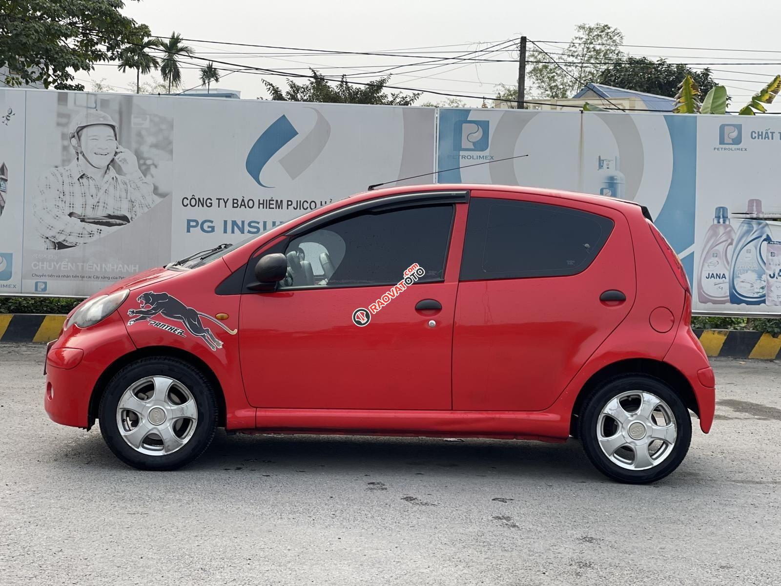 Xe màu đỏ, giá 99tr-6