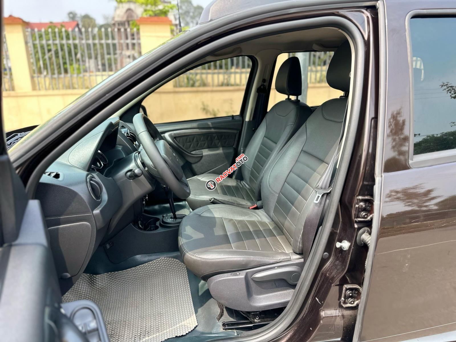 Xe gia đình giá 320tr-6