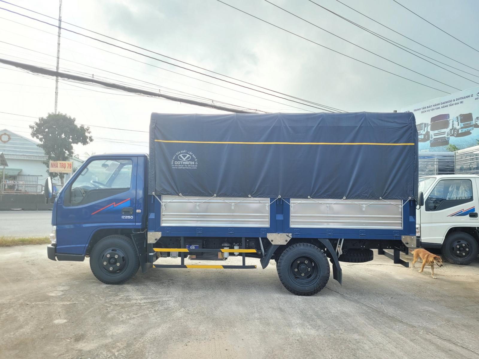 Xe tải DoThanh IZ250 đủ loại thùng, tải trọng 2,49 tấn-5
