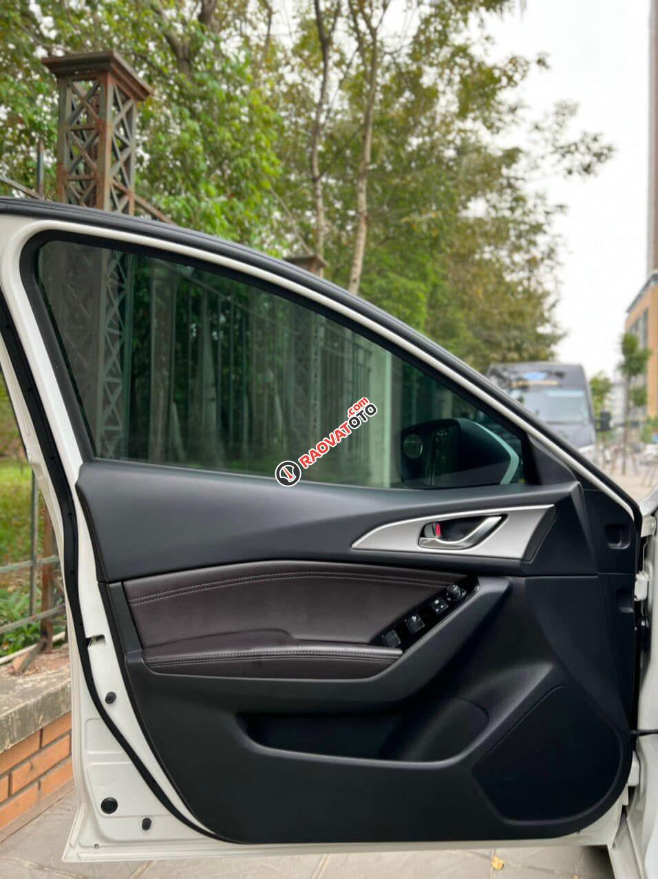 Toyota Wish 2019 tại Hà Nội-4