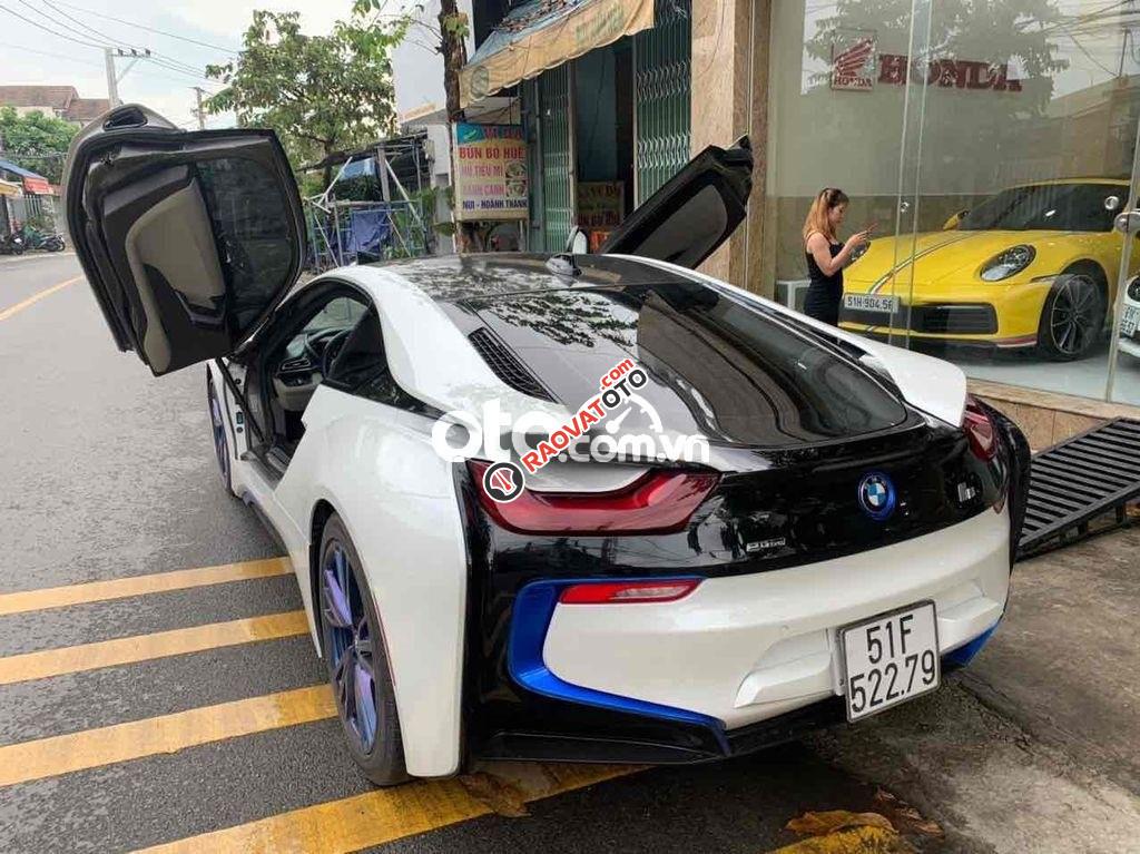BMW i8 trắng mới nhất vn bstp hcm vip 79 thần tài-0