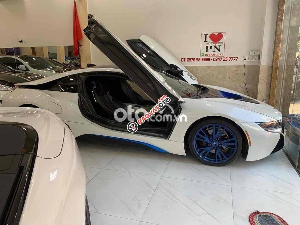 BMW i8 trắng mới nhất vn bstp hcm vip 79 thần tài-6