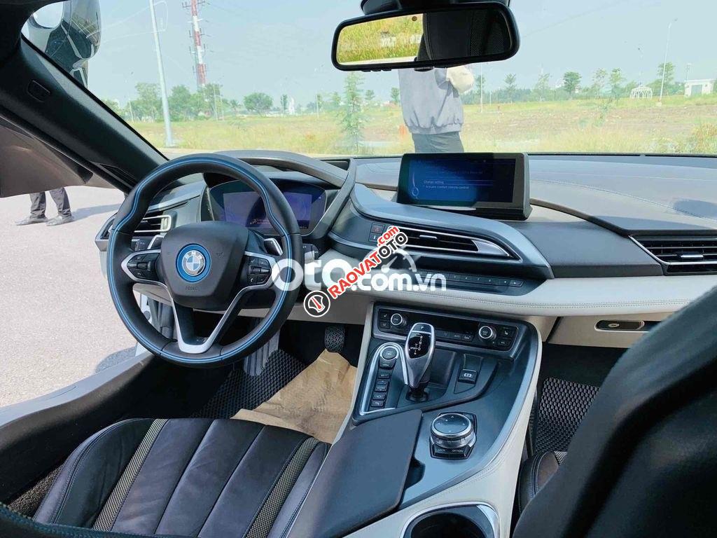 BMW i8 trắng mới nhất vn bstp hcm vip 79 thần tài-5