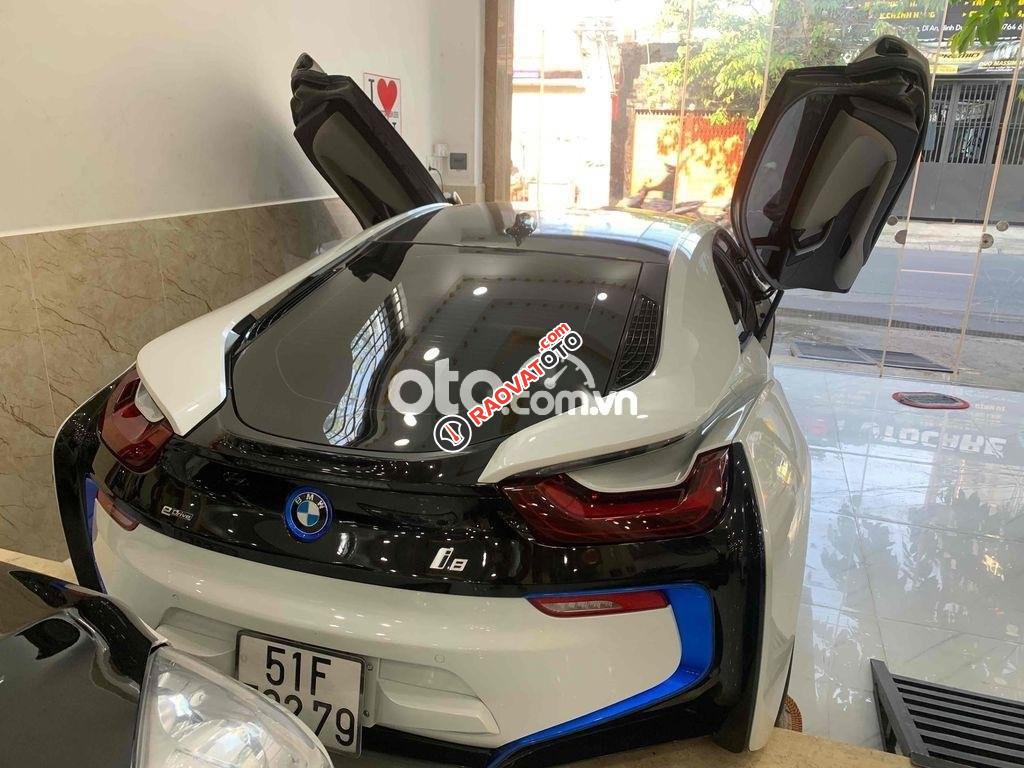 BMW i8 trắng mới nhất vn bstp hcm vip 79 thần tài-10