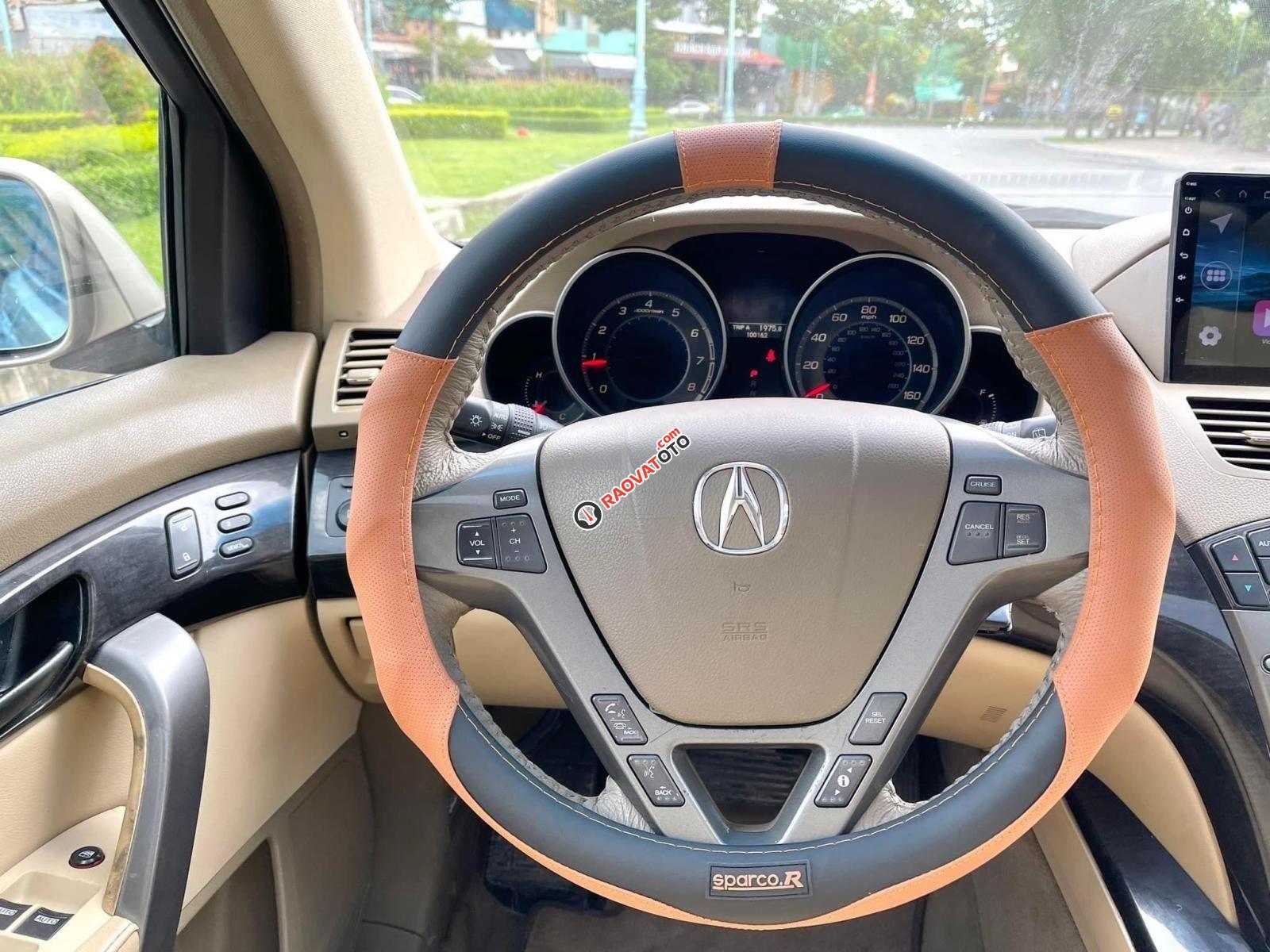 Nhập Mỹ, 7 chỗ màu vàng cát full đồ chơi cao cấp, cốp điện, cửa sổ trời, số tự động-9