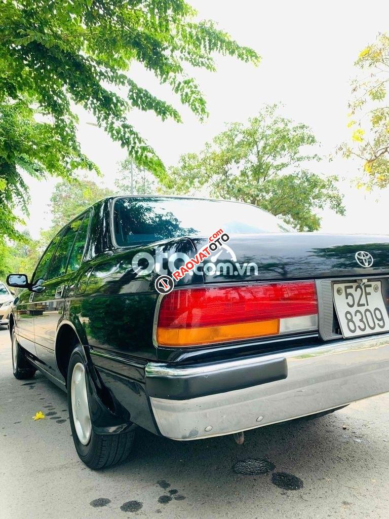 Toyota Crown 1995 máy xăng,xe nhà sử dụng 210tr-8