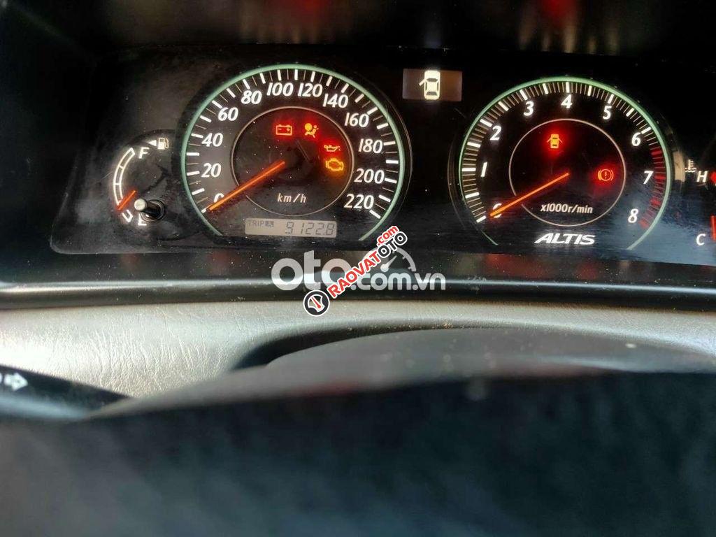 Xe gia đình cần bán-2