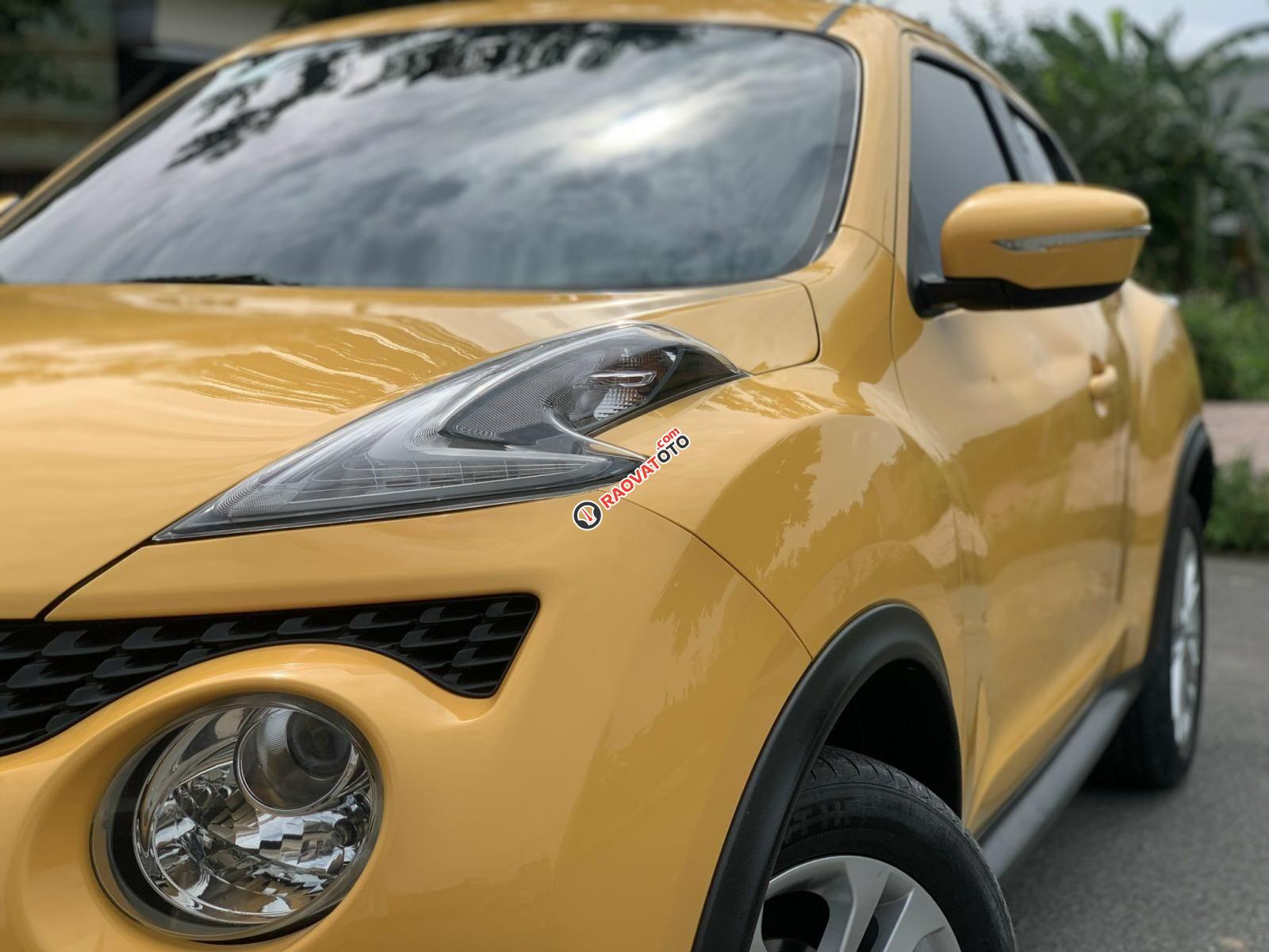 Màu vàng, xe nhập, 590tr-10