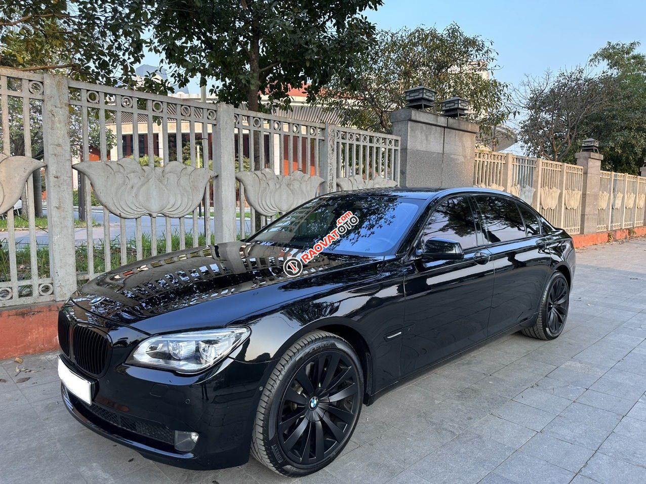 Trung Sơn Auto bán BMW 760i model 2011 full black cực chất-7