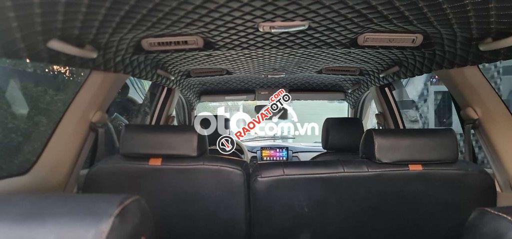 Toyota innova 2012 2.0E-7