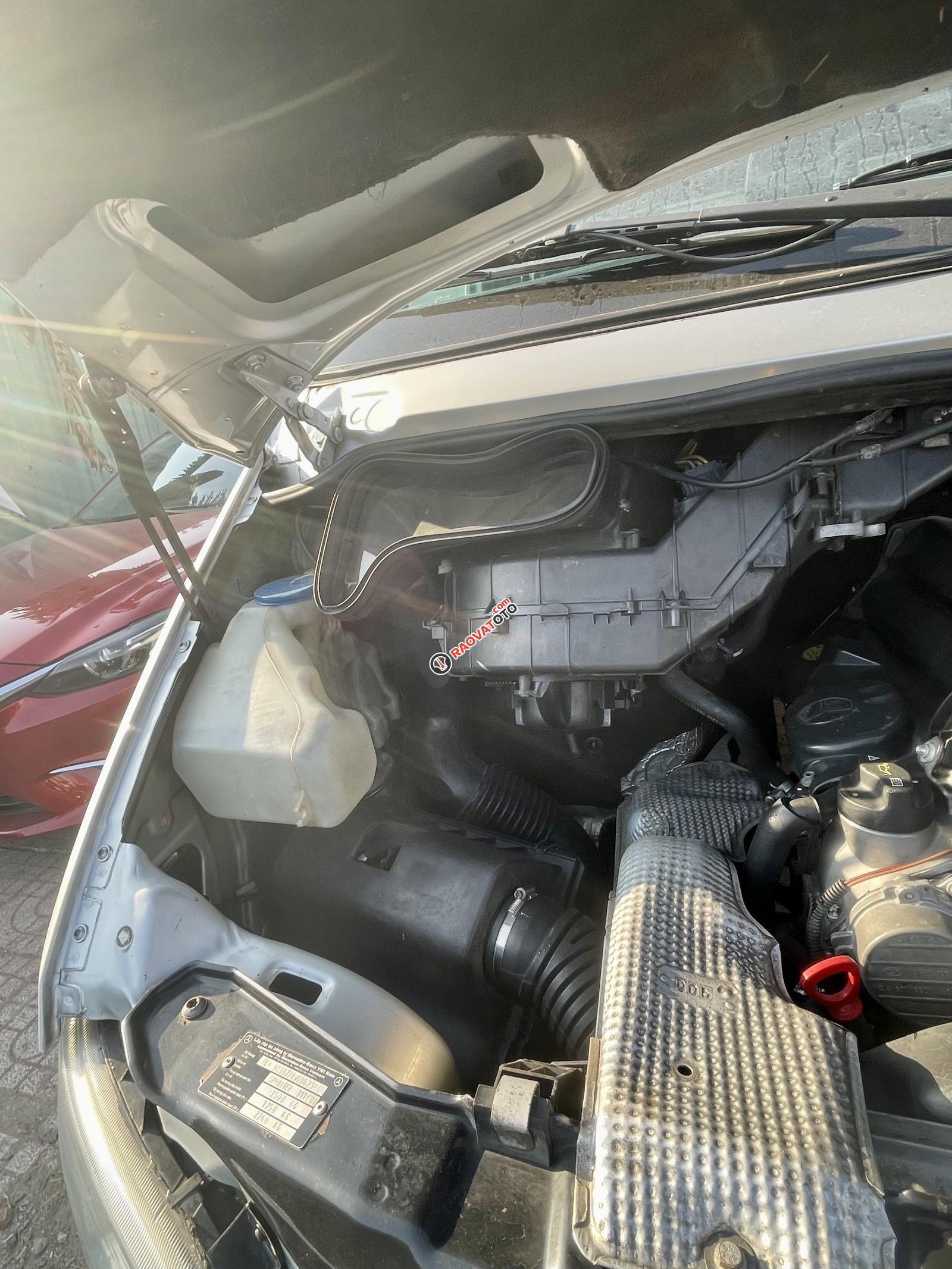 Bán xe tải van 6 chỗ 850kg, chạy được giờ cấm-11