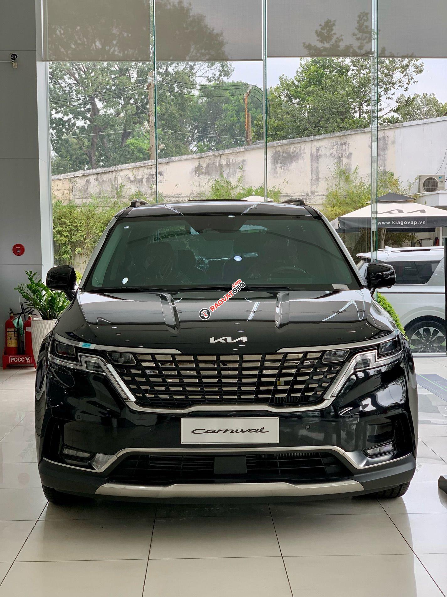 Giảm 50% phí trước bạ - Xe sẵn giao - Quà tặng chính hãng-1