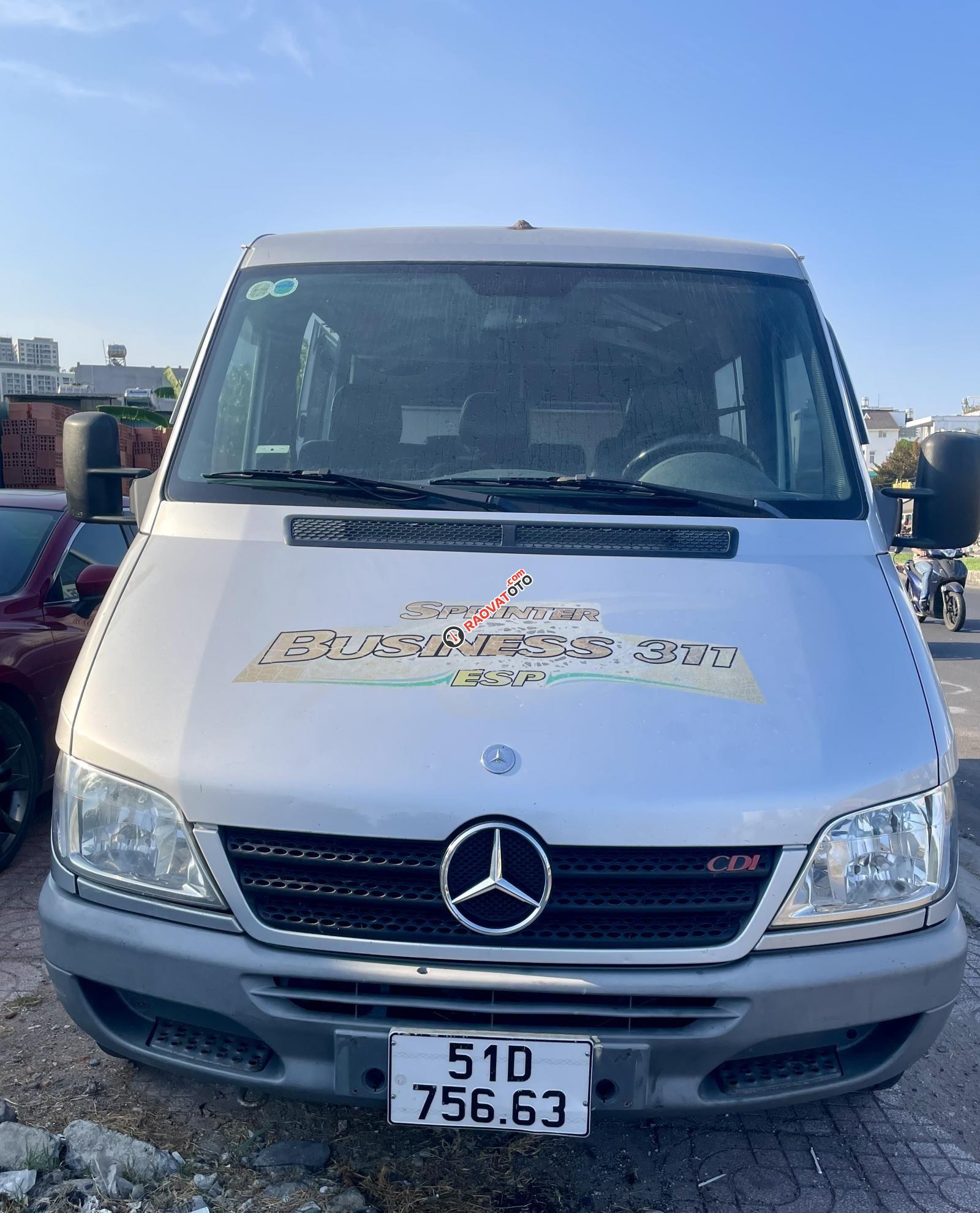 Bán xe tải van 6 chỗ 850kg, chạy được giờ cấm-6