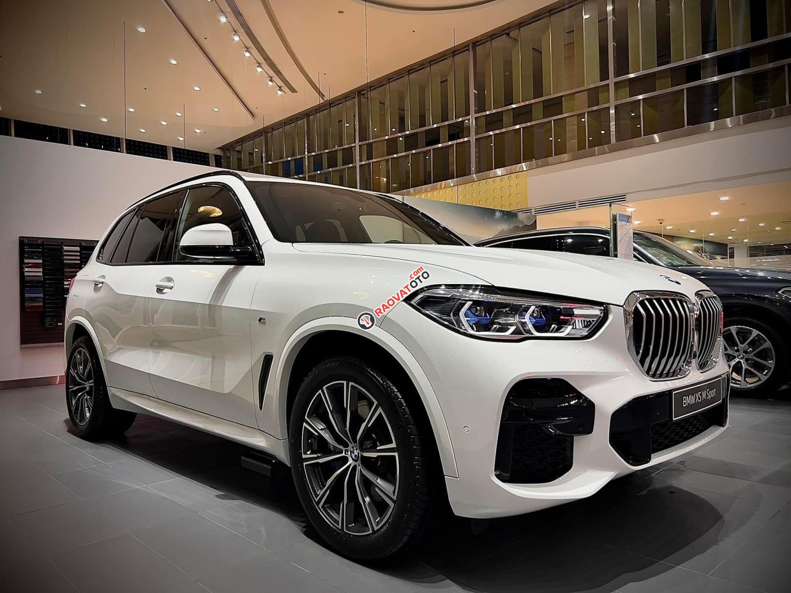 Giá tốt nhất tháng 6, ưu đãi giảm sâu tiền mặt đến 440tr, phụ kiện cùng quà tặng theo xe-1