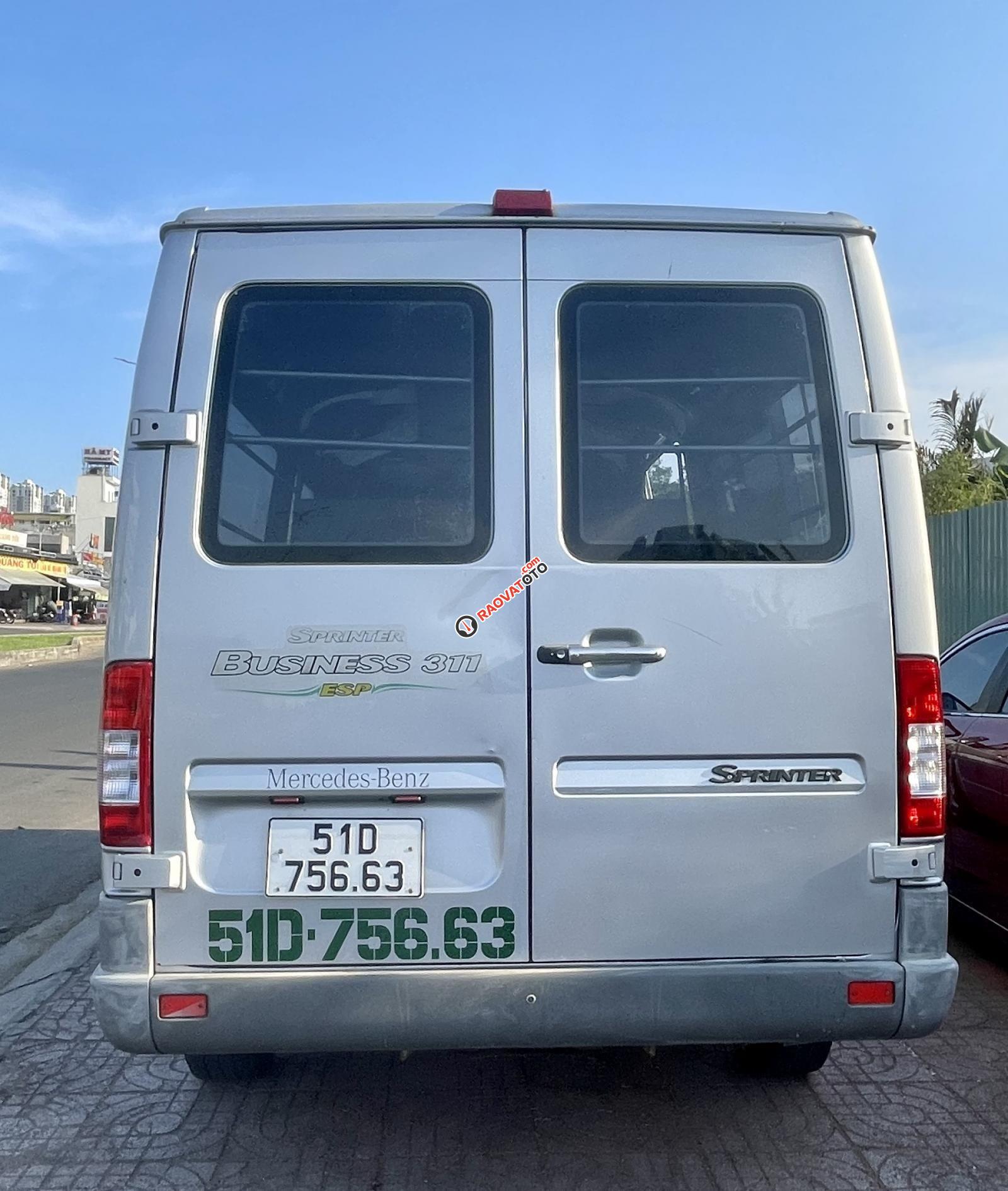 Bán xe tải van 6 chỗ 850kg, chạy được giờ cấm-2