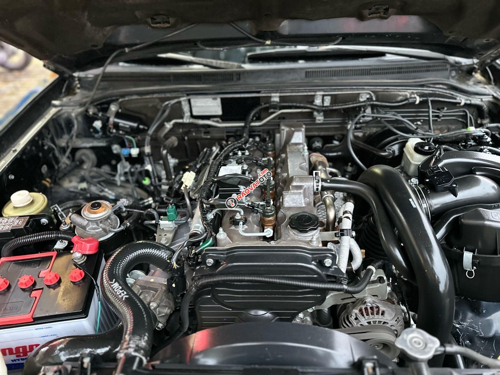 Xe chính chủ, nhiều đồ chơi-8