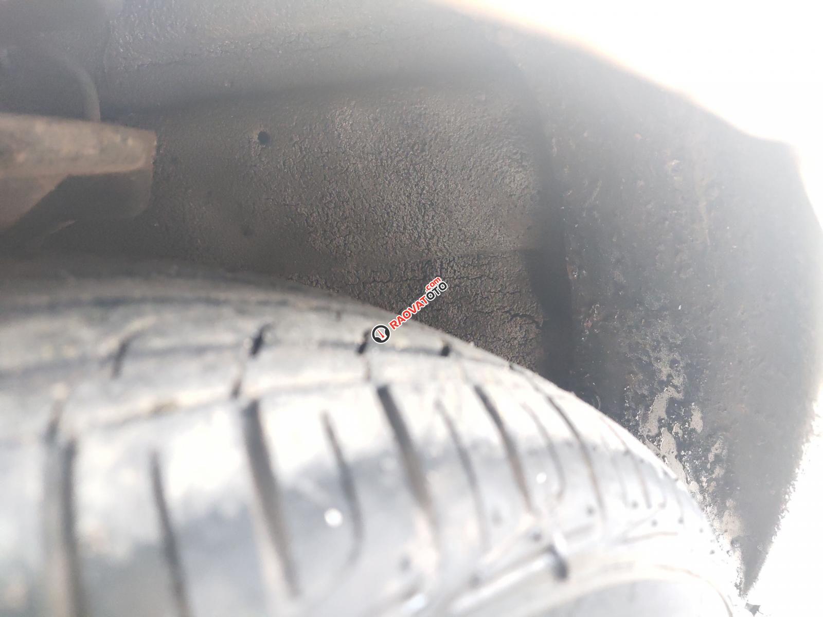 Cần bán xe Spark 5 chỗ, màu trắng-6