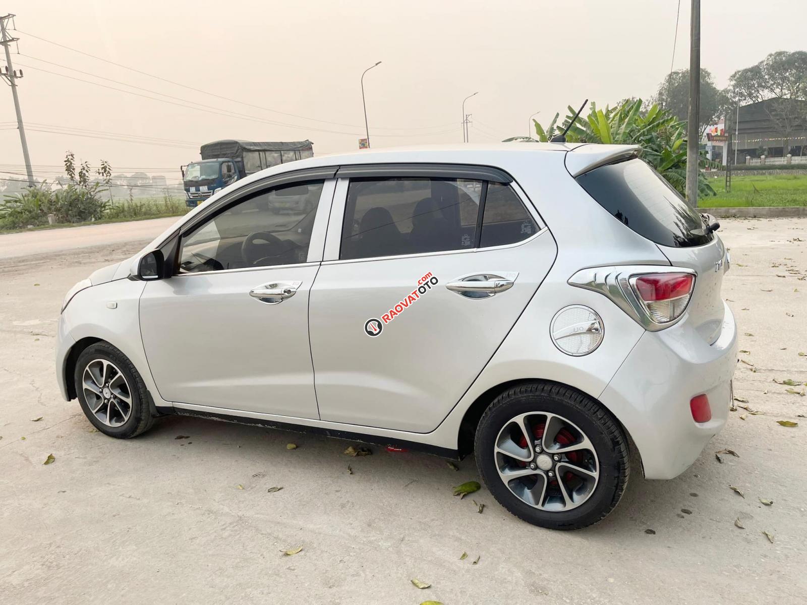 Hyundai 2014 số sàn tại Hải Dương-6