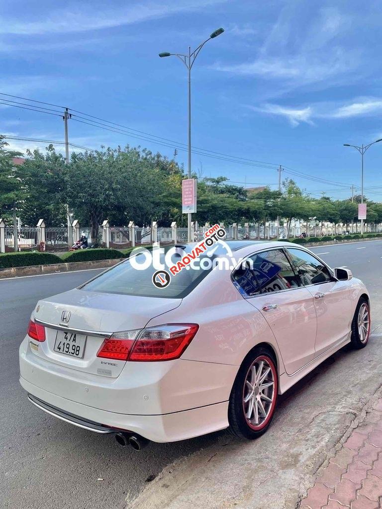 Em đã trở lại và lợi hại hơn xưa 😂😂😂 honda accord-6