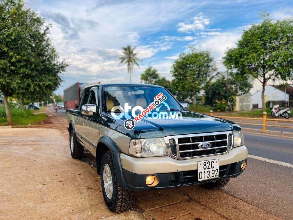 Cần bán ford xe 2 cầu do ko xử dụng nữa-0