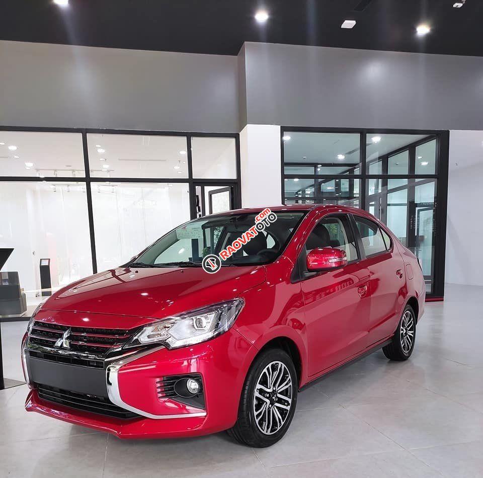 Ưu đãi 100% lệ phí trước bạ + tặng phụ kiện chính hãng + sẵn xe giao ngay-3