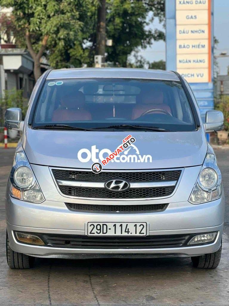 Hyundai Starex 2009 - Dầu - 5 chỗ-7